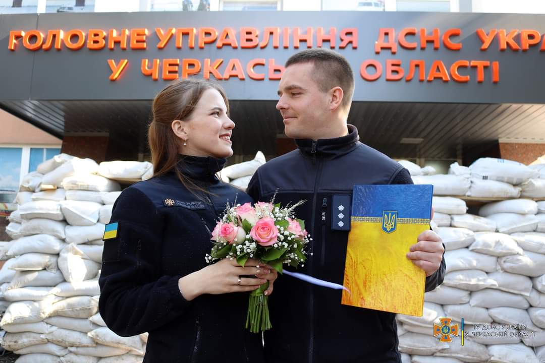 На Черкащині зареєстрували шлюб рятувальники