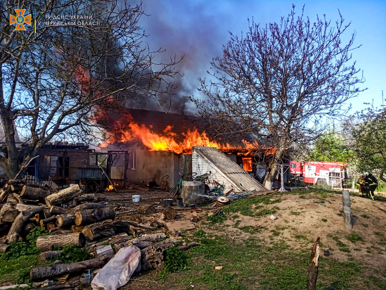 На Уманщині загорівся житловий будинок