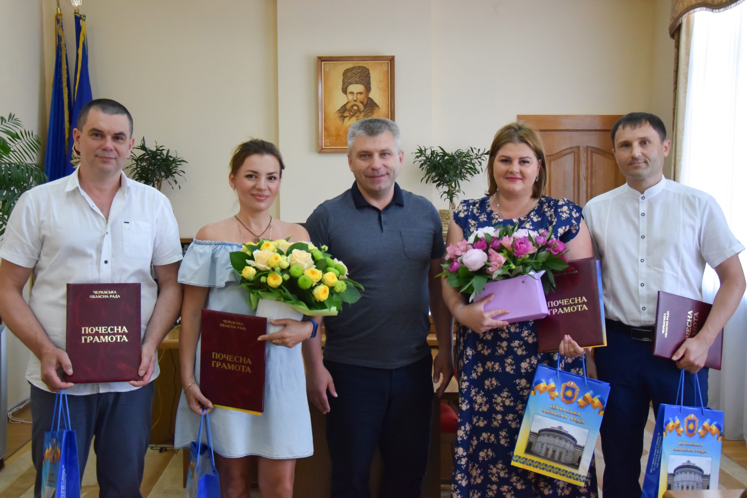 Голова облради привітав черкаських медиків зі святом