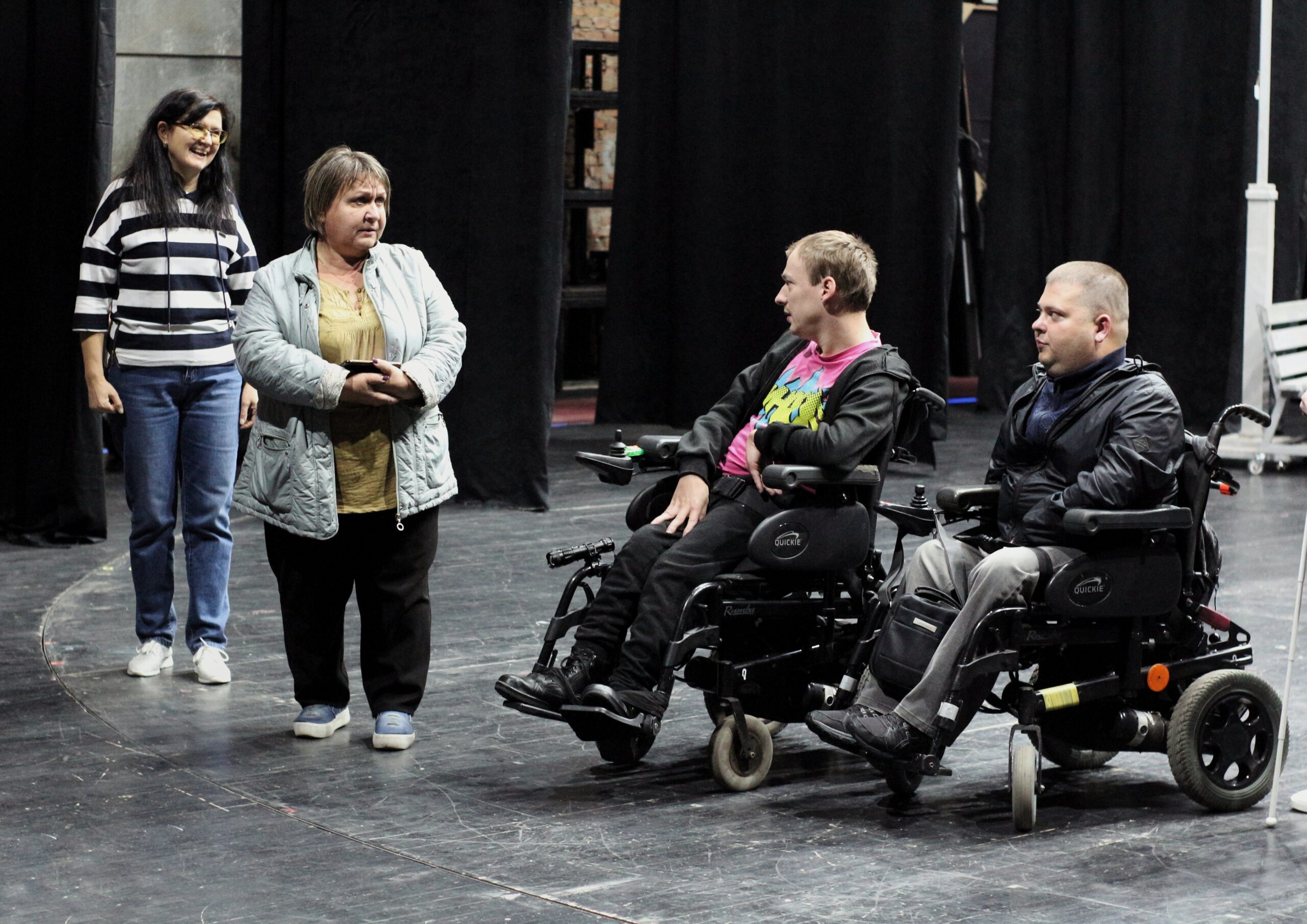 Люди з інвалідністю готуються до прем’єри в Черкаському театрі Шевченка