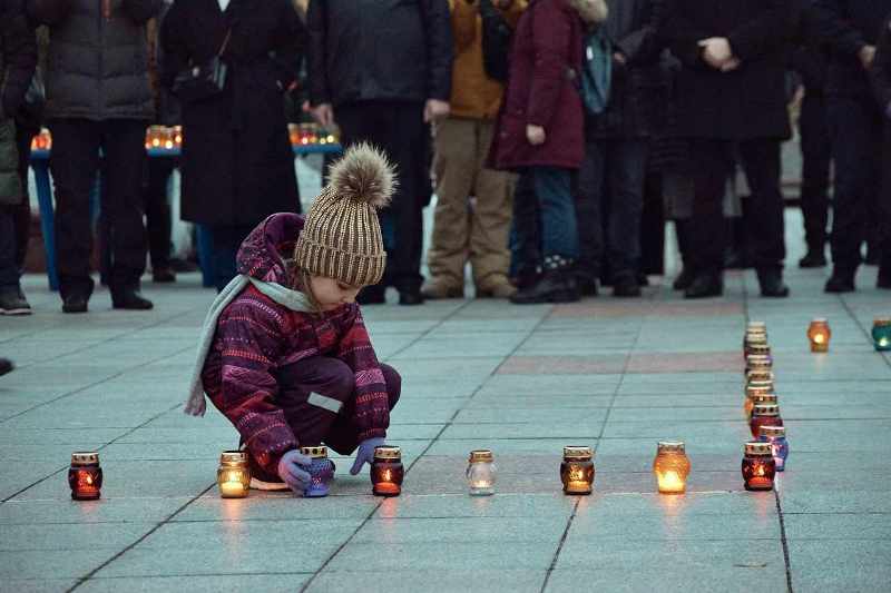 На Черкащині вшанували жертв Голодоморів