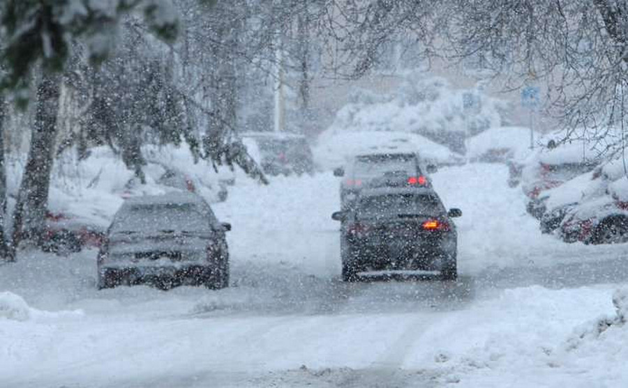 Сильний сніг, хуртовини, пориви вітру: на Черкащині прогнозують погіршення погоди
