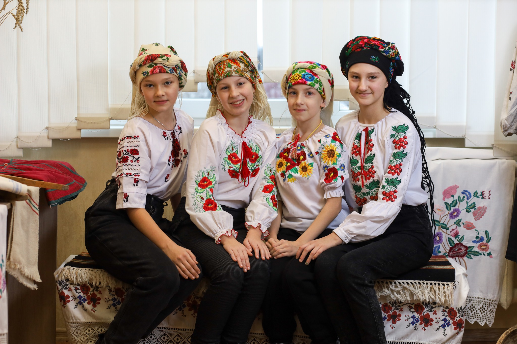 День української хустки відзначили в одній із черкаських шкіл