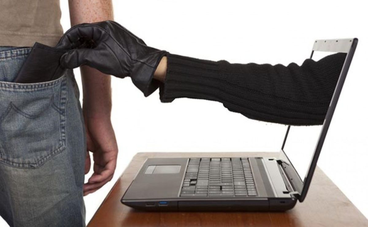 Гроші за «лайки»: кіберполіція застерігає черкащан від онлайн-шахраїв