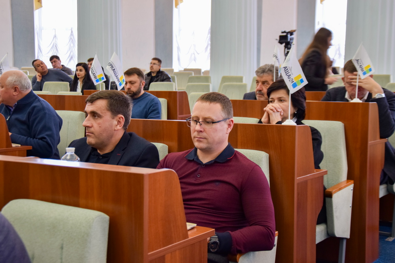 Під час сесії обласної ради депутати ухвалили низку програм