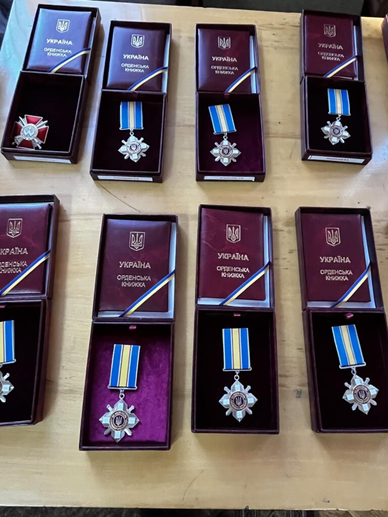 Родинам загиблих воїнів із Звенигородщини вручили нагороди