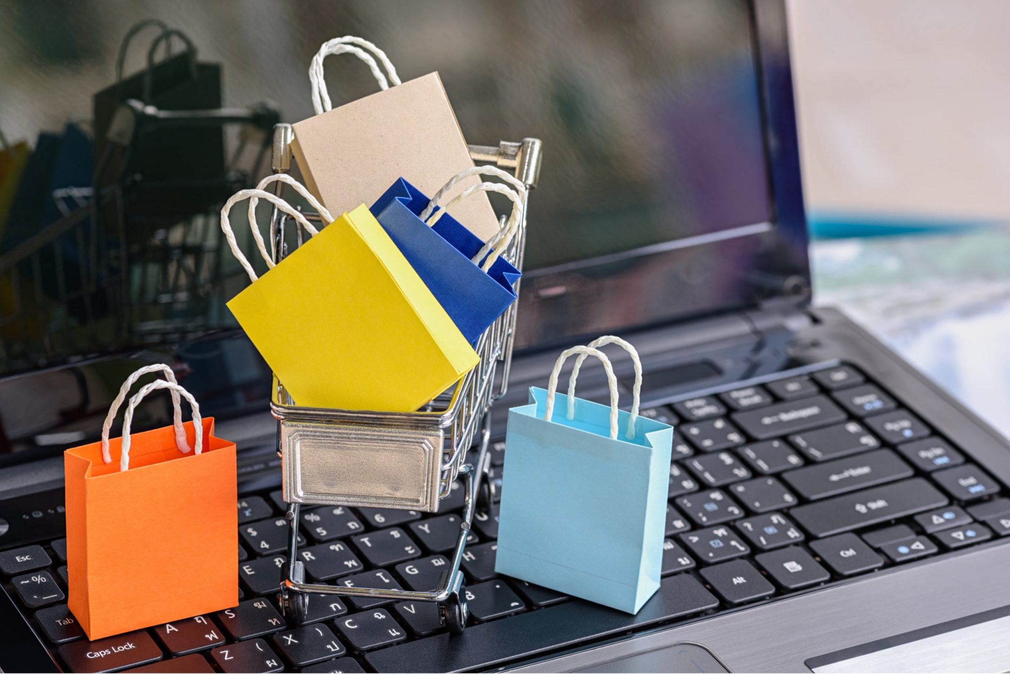Поради кіберполіції черкащанам під час онлайн-шопінгу