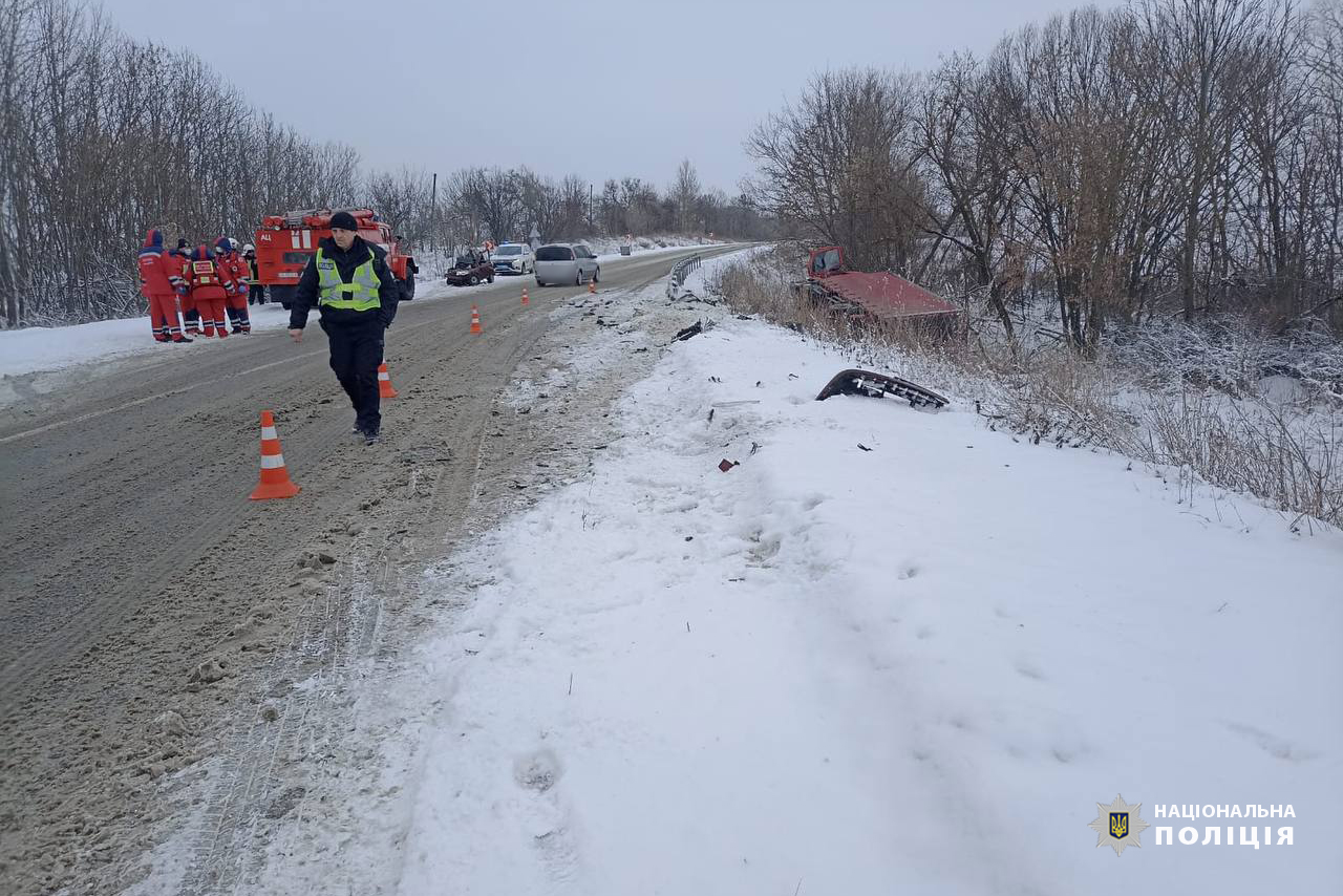 На Черкащині зіткнулися вантажівка та легковик, водій загинув