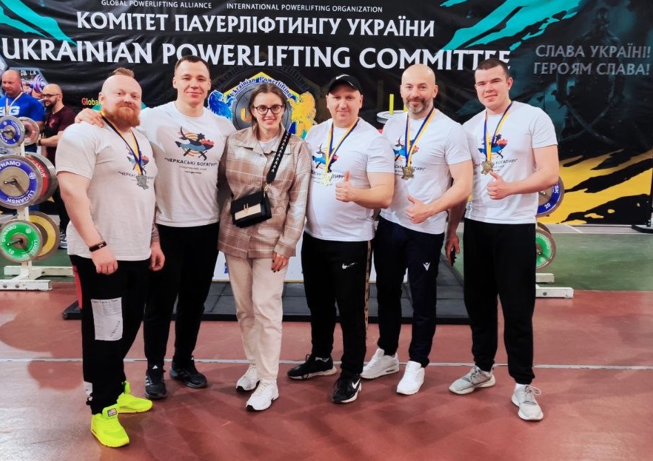 «Черкаські богатирі» вибороли низку нагород на Чемпіонаті України з пауерліфтингу