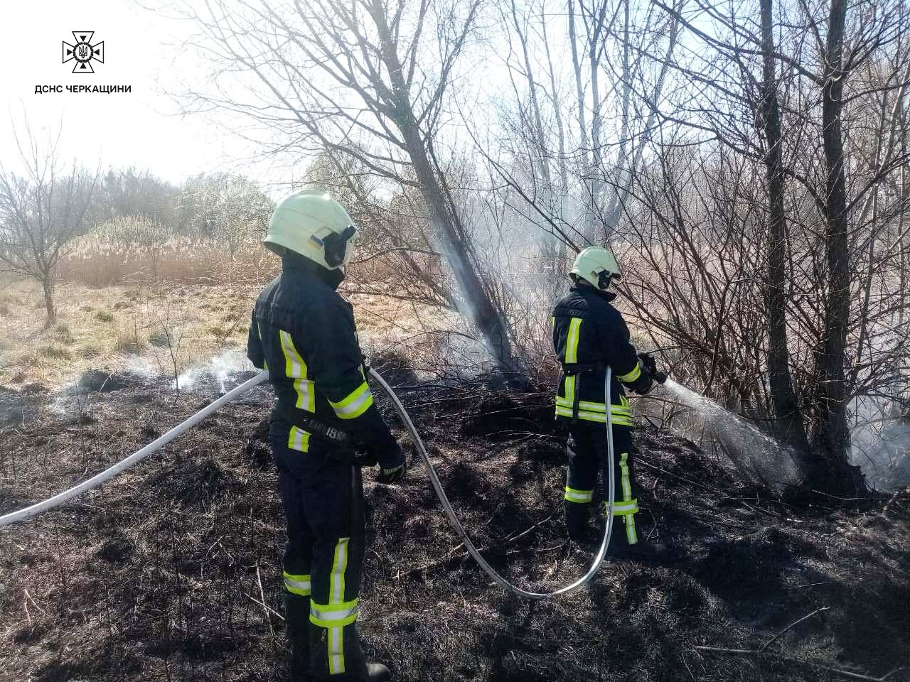 На Черкащині рятувальники ліквідували 6 пожеж на відкритій території