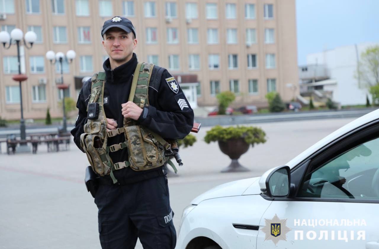 Минулої доби черкаські поліцейські відреагували на 664 повідомлення громадян