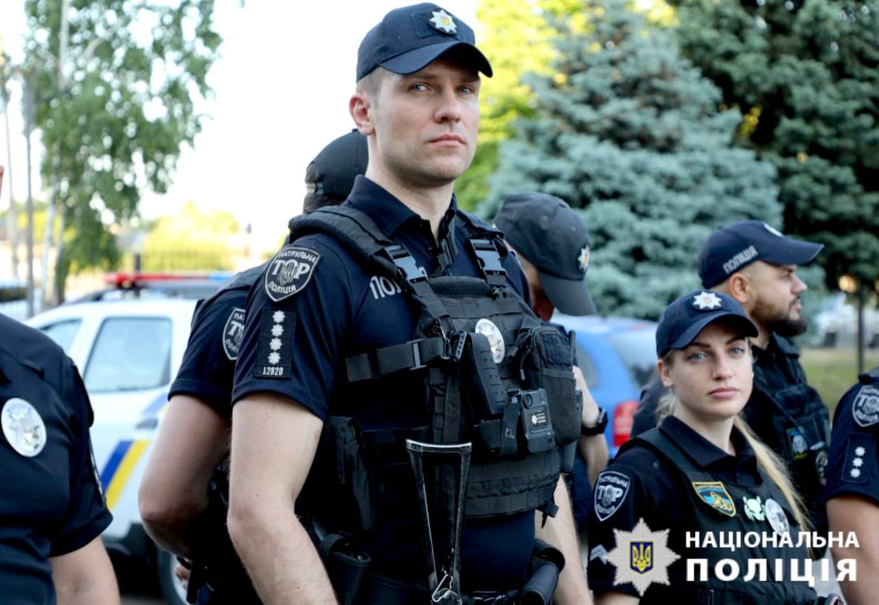 Правоохоронці під час посиленого патрулювання в Черкасах перевірили 45 розважальних закладів