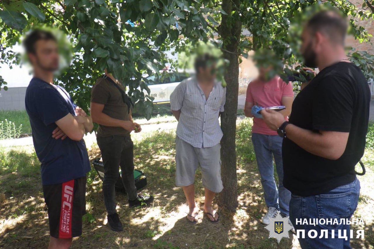 Збував метадон до СІЗО: на Звенигородщині викрили наркоділка