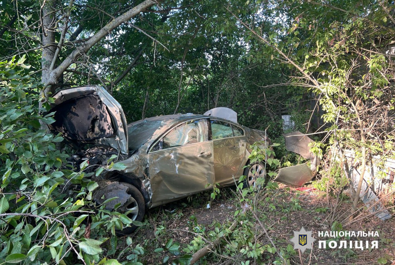 На Черкащині п’яний водій з’їхав у кювет, пасажирка травмувалася